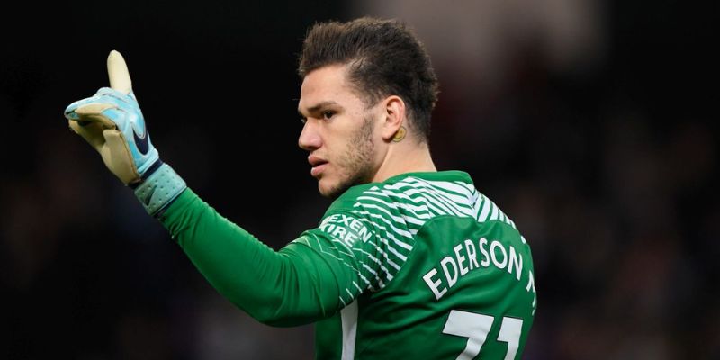 Ederson: From ordinary goalkeeper to the world's top superstar